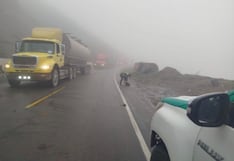 Panamericana Sur: Tránsito lento por nuevos deslizamientos entre Camaná y Caravelí