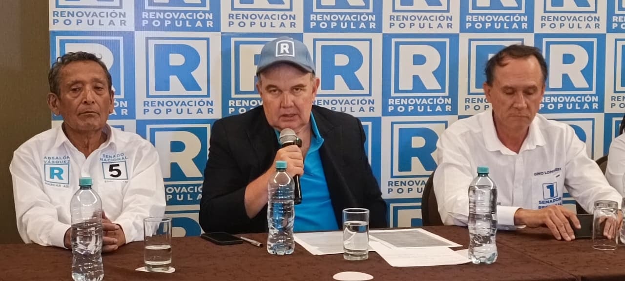 En el cierre de su campaña en Tacna ofreció una conferencia en su base central frente a la plaza Zela. (Foto: Cortesía PED)