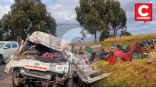 Conductor pestañea y vuelca camión cargado de frutas en Carretera Central