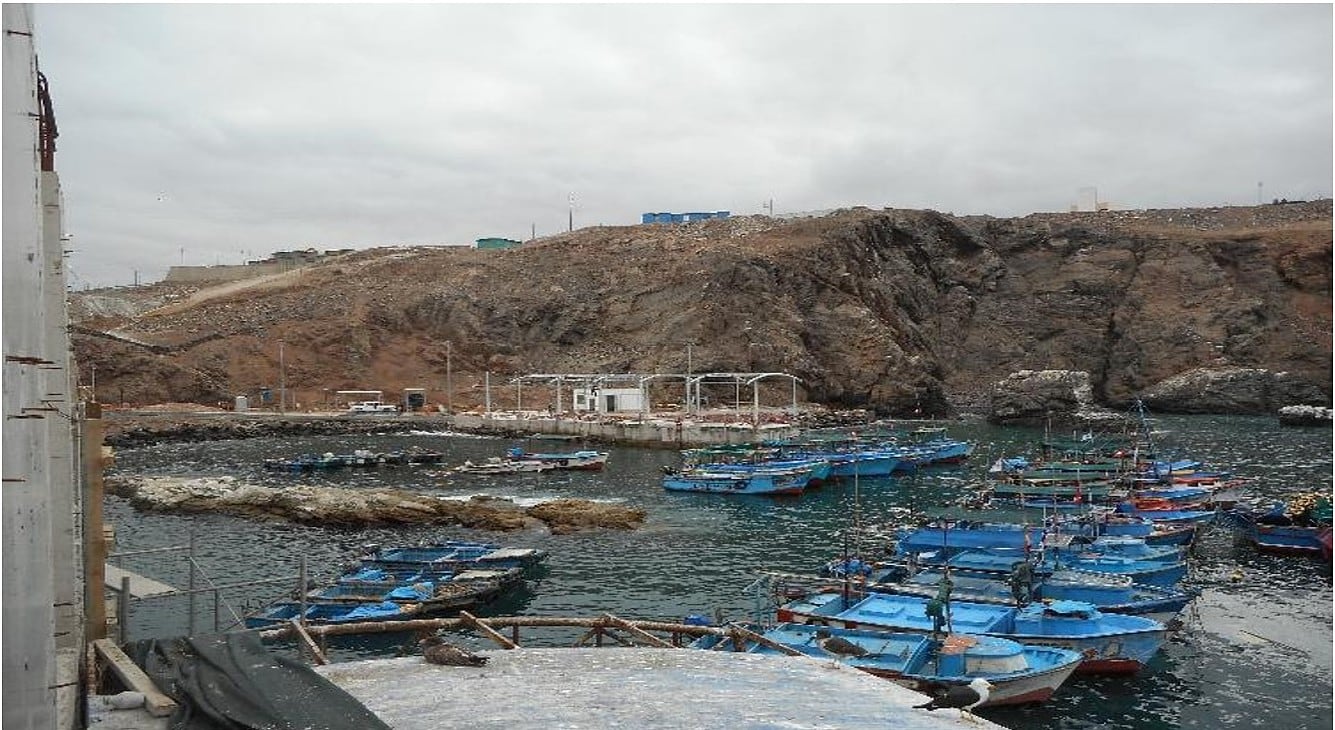 Obra del desembarcadero de El Faro Matarani, en Islay, bajo observación de la Contraloría. Foto: Contraloría.