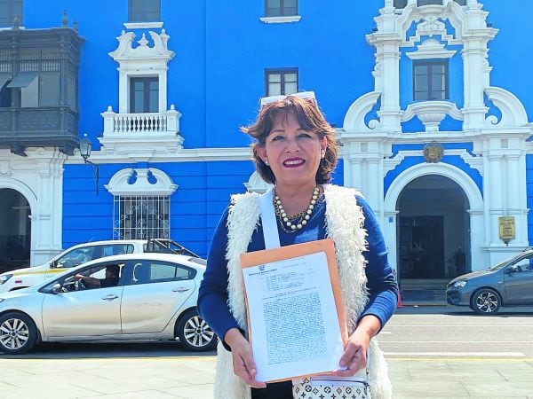 Sin embargo, exregidora de la MPT Rocio Taboada denuncia irregularidades y que se está “boicoteando” testamento de donadores. Ugel ya notificó a entidad.