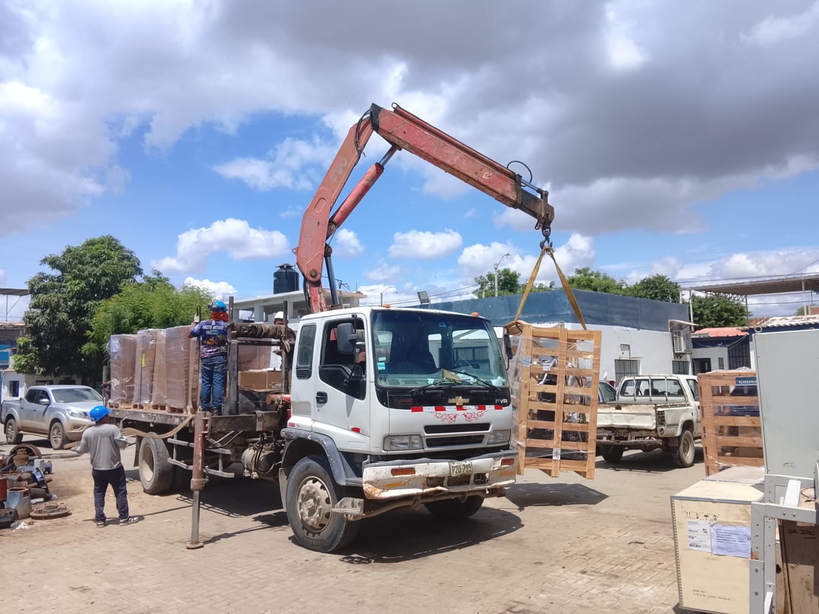 Llegan a Piura para las cámaras de bombeo