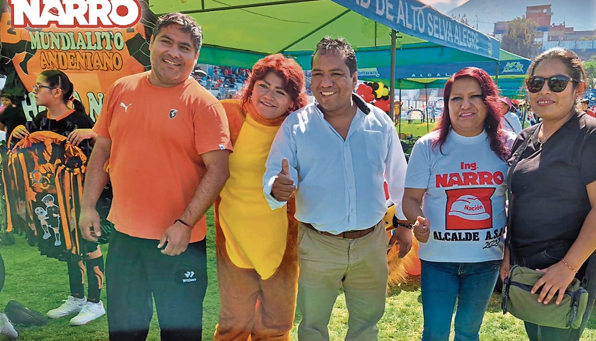 FUNCIONARIO EN CAMPAÑA: ¿Uso de recursos estatales?
