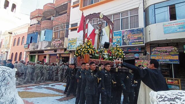 Hermandad conmemora la muerte de San Martín de Porres y sale en procesión (VIDEO)