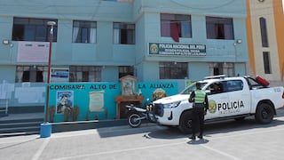 Escándalo: Policías se enfrentan a golpes tras festejo a su patrona institucional