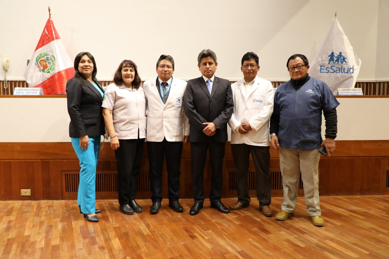 El médico, Michael Choque, asume la Gerencia de la Red Asistencial Cusco - EsSalud.