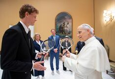 Papa León XIV recibe al número uno del tenis mundial, Jannik Sinner, en el Vaticano