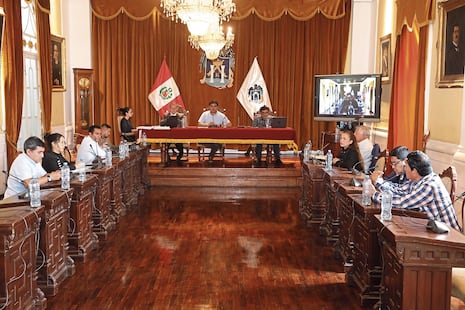 Trujillo: Se les dio dinero para fiscalizar y no lo invierten