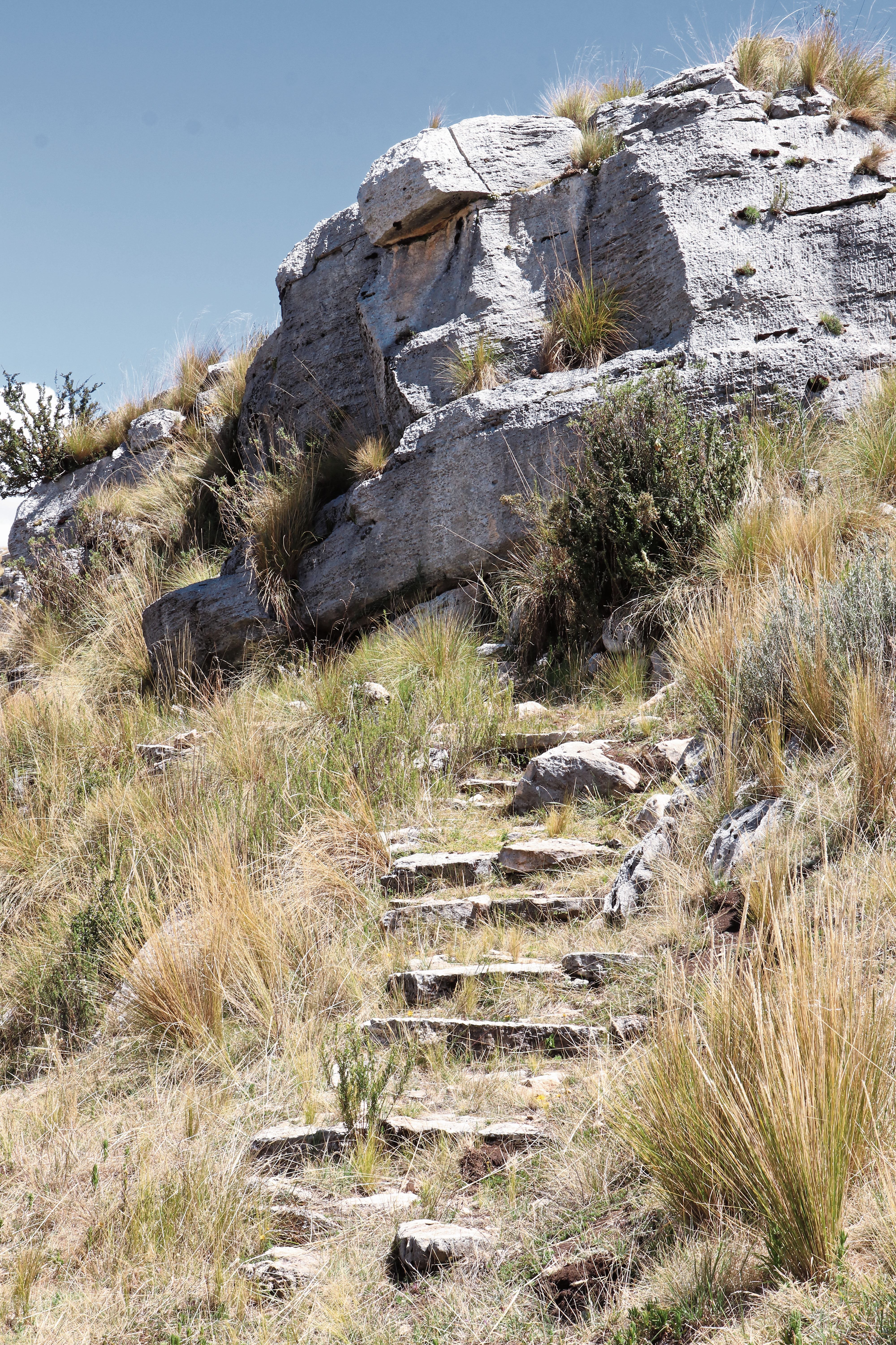 Gradería que al parecer conducen a un punto sagrado