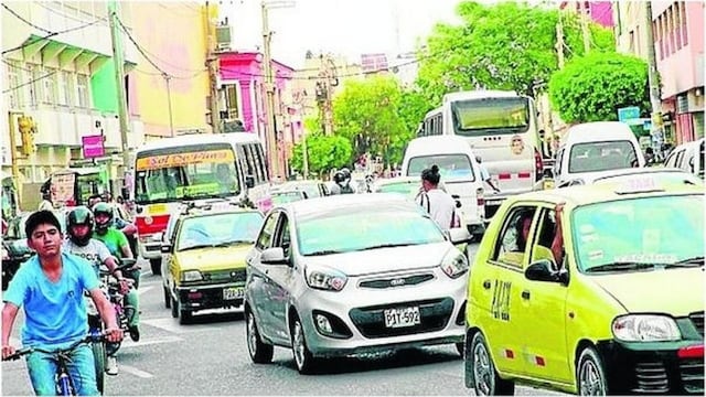MTC advierte que taxis con menos de 1,000 kilos ponen en riesgo la vida de los pasajeros