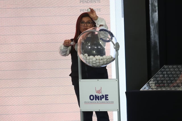 ONPE realiza simulacro nacional para probar sistema de cómputo de la segunda vuelta electoral (Fotos: Jesús Saucedo/GEC)