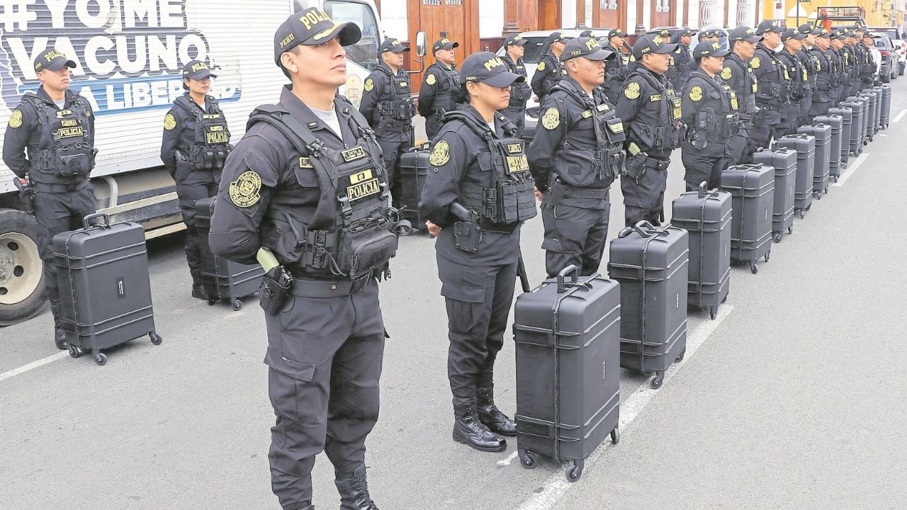 El alcalde de la Municipalidad Provincial de Trujillo, Mario Reyna, dijo que la solución al grave problema de las extorsiones no pasa porque el ministro del Interior, Vicente Tiburcio, se instale y despache desde esta provincia, sino en equipar con un sistema de geolocalización a los detectives para ubicar al delincuente.