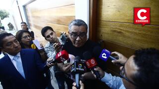 “Esto en realidad es un manotazo de ahogado”, afirma Santiváñez tras allanamiento a su vivienda