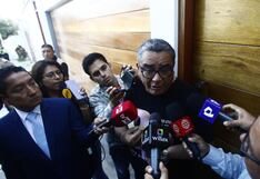 “Esto en realidad es un manotazo de ahogado”, afirma Santiváñez tras allanamiento a su vivienda