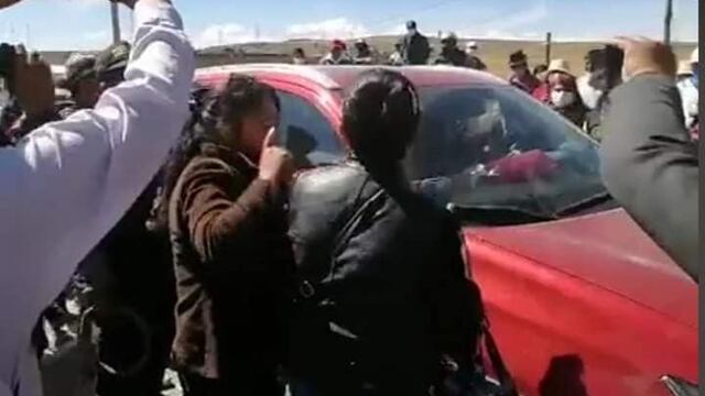 Familiares de Walter Aduviri se enfrentan en afueras del penal de Puno