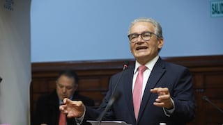 JNE confirma que Alejandro Aguinaga infringió la neutralidad electoral por uso de símbolos de Fuerza Popular