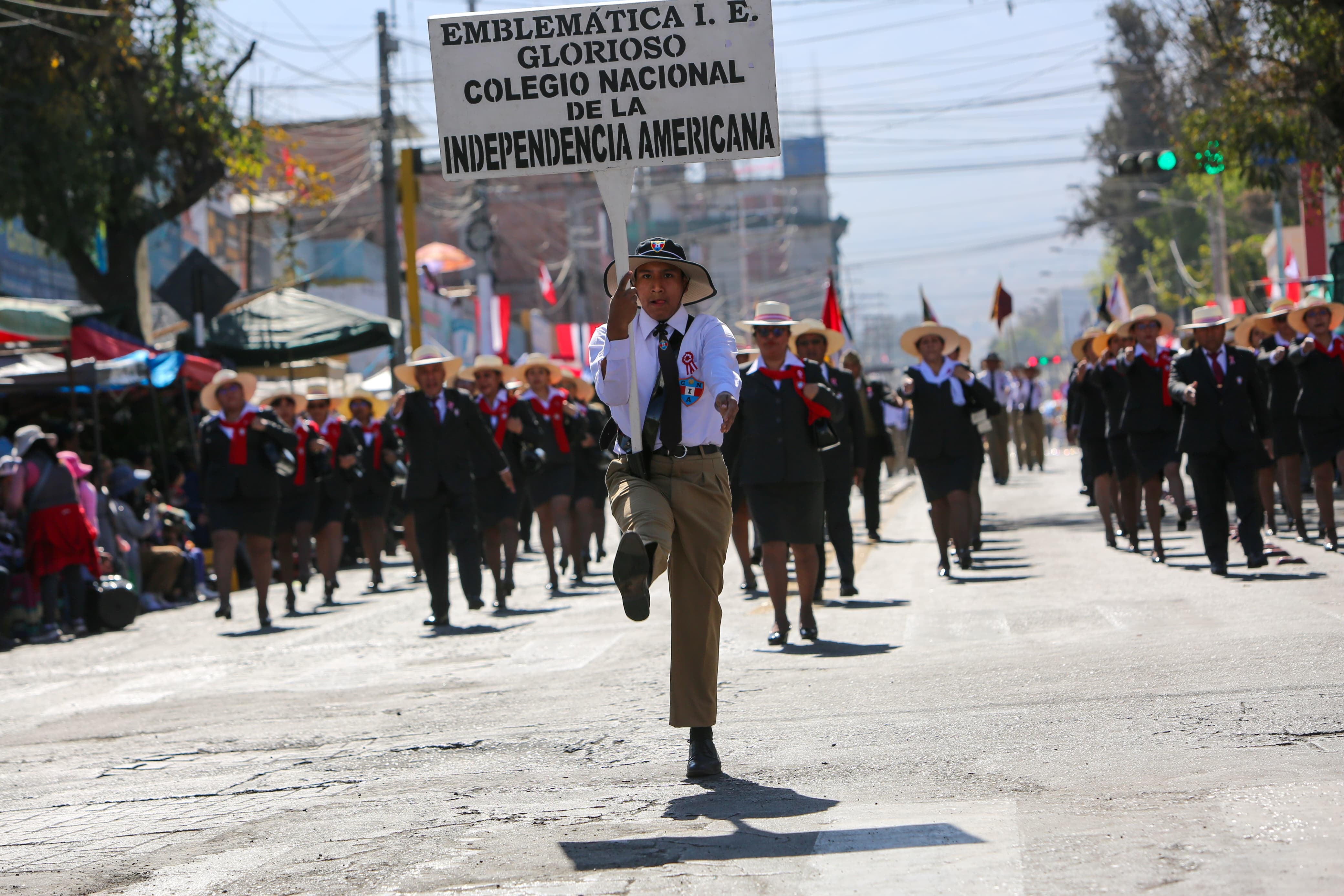 Desfile cívico y Parada Militar en Arequipa. Foto: Leonardo Cuito