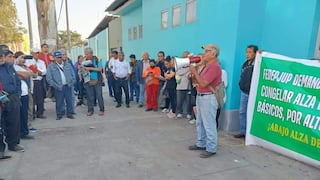 Ica: protestan en el frontis de Emapica por posible incremento en las tarifas de agua potable 