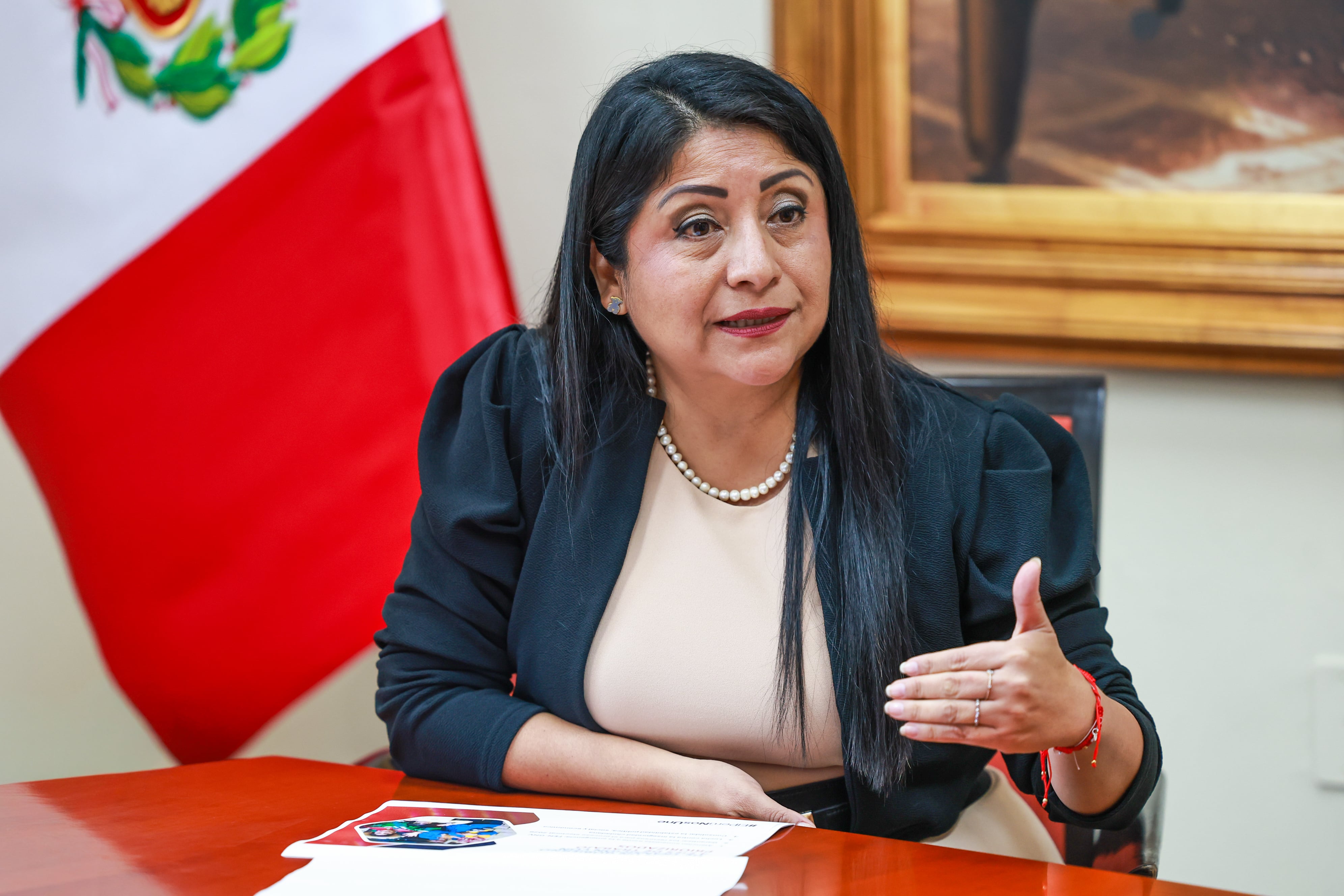 La presidenta del Consejo de Ministros, Denisse Miralles, informó que el primer encuentro será esta noche con Acción Popular y expresó su expectativa de que el Parlamento respalde al gabinete. | Foto: PCM