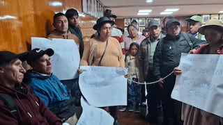 Huancayo: Se encadenan y exigen ejecución de obras