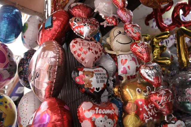 Comerciantes en Mesa Redonda por San Valentín