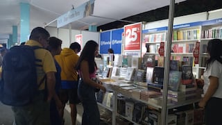 Inauguran IV Feria del Libro en la Plazuela El Recreo de Trujillo