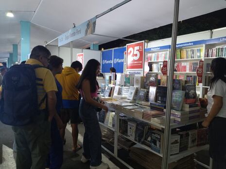 Inauguran IV Feria del Libro en la Plazuela El Recreo de Trujillo