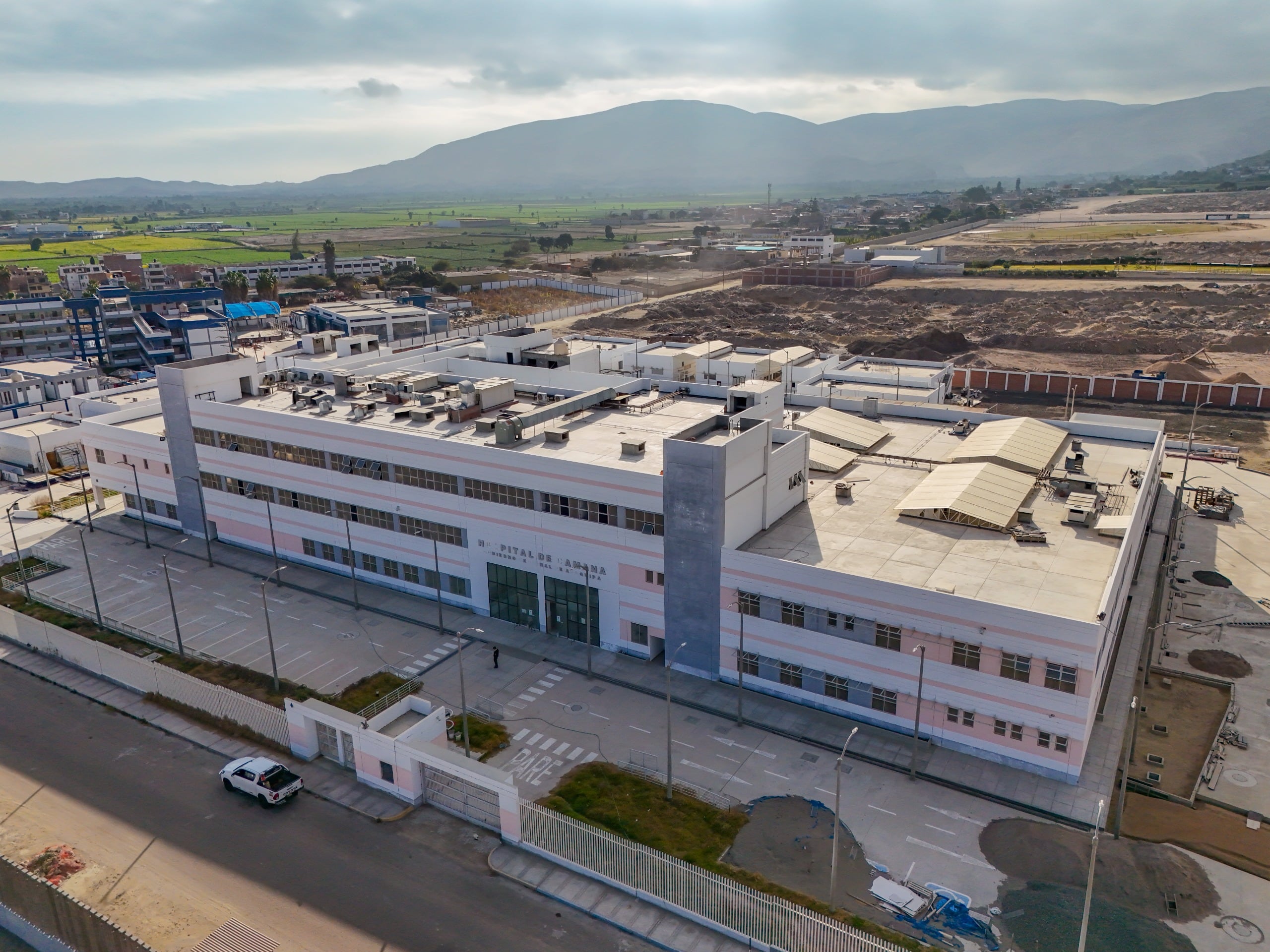 Hospital de Camaná, en la región de Arequipa. Foto: Gobierno Regional de Arequipa.