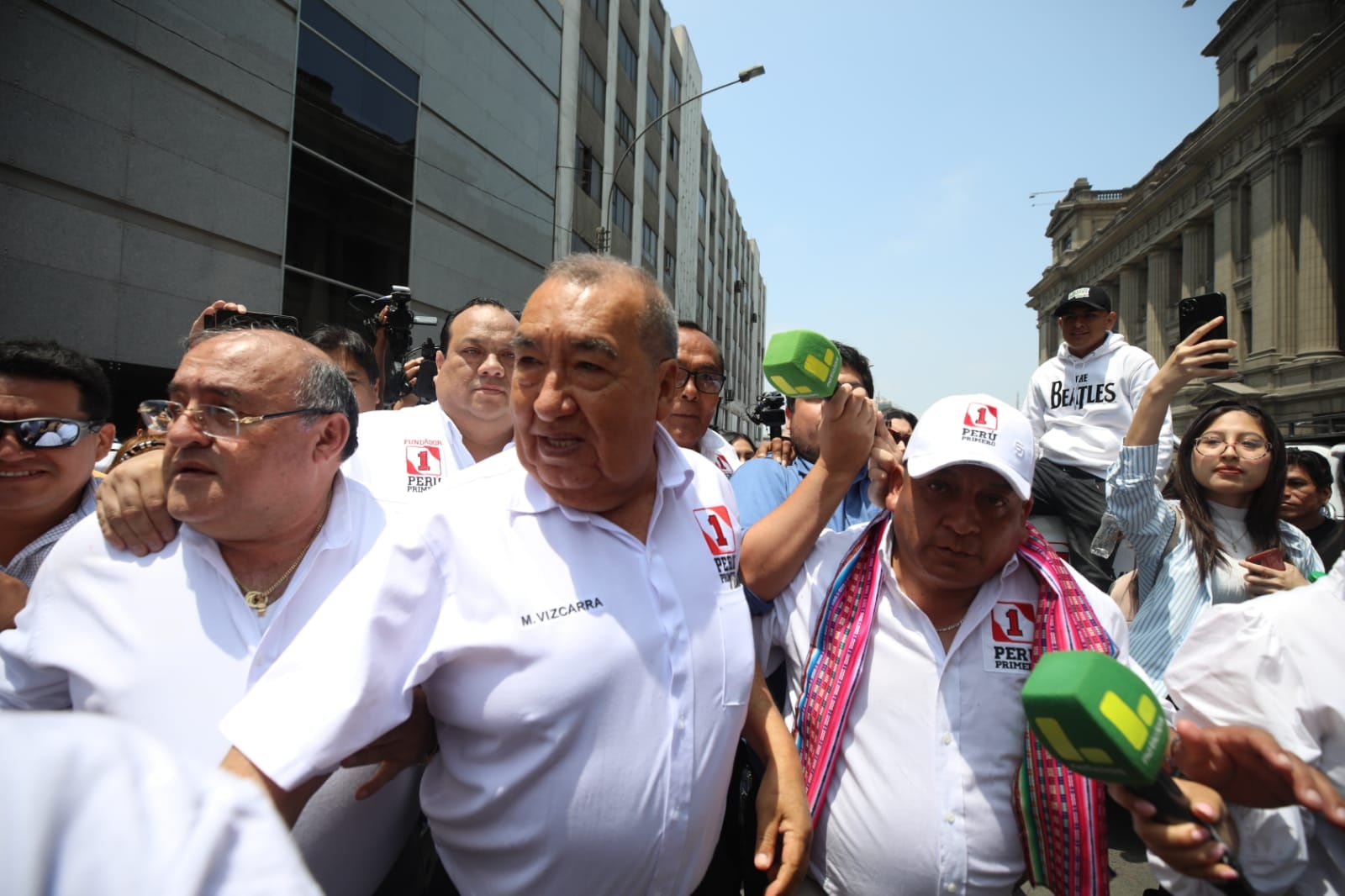 Mario Vizcarra, hermano del expresidente Martín Vizcarra, ocupa el tercer lugar en la encuesta de CPI.