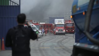 El Agustino: incendio que movilizó más de 20 unidades de bomberos ya fue controlado | FOTOS 