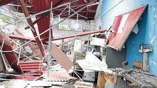 Se desploma techo del centro de salud en Piura