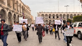 Arequipa: estudiantes protestan para exigir el cumplimiento del pasaje universitario