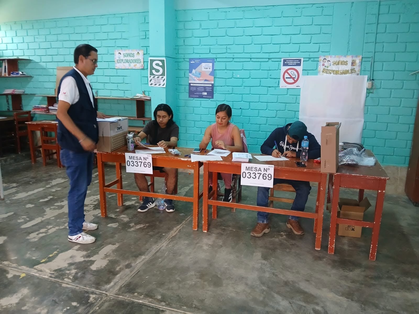 No se reportó problemas en presencia de miembros de mesa en locales de votación de Chiclayo.