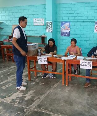 No se reportó problemas en presencia de miembros de mesa en locales de votación de Chiclayo.