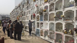 Día de la Madre: ​Miles acuden a cementerio El Ángel para recordar a sus mamás (VIDEO)