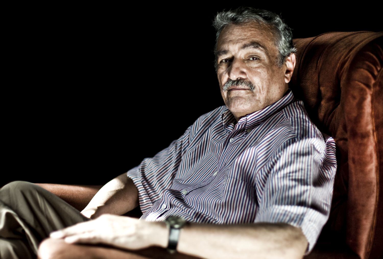 Calderón Fajardo fue concretando silenciosa y tenazmente una bibliografía que incluye títulos tan destacados como “La conciencia del límite último” o “Playas”. (Leslie Searles/Archivo El Comercio)