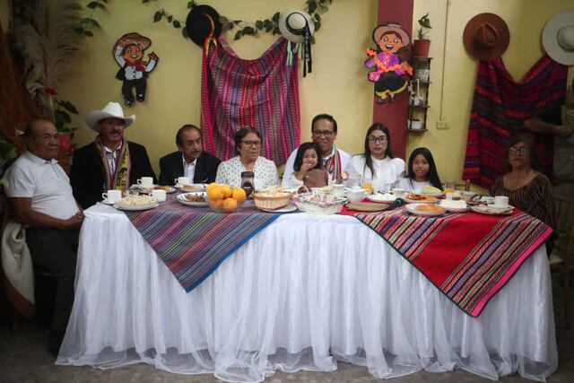 Roberto Sánchez: así fue el desayuno electoral junto a su familia en Huaral (Fotos: Jesús Saucedo/GEC)