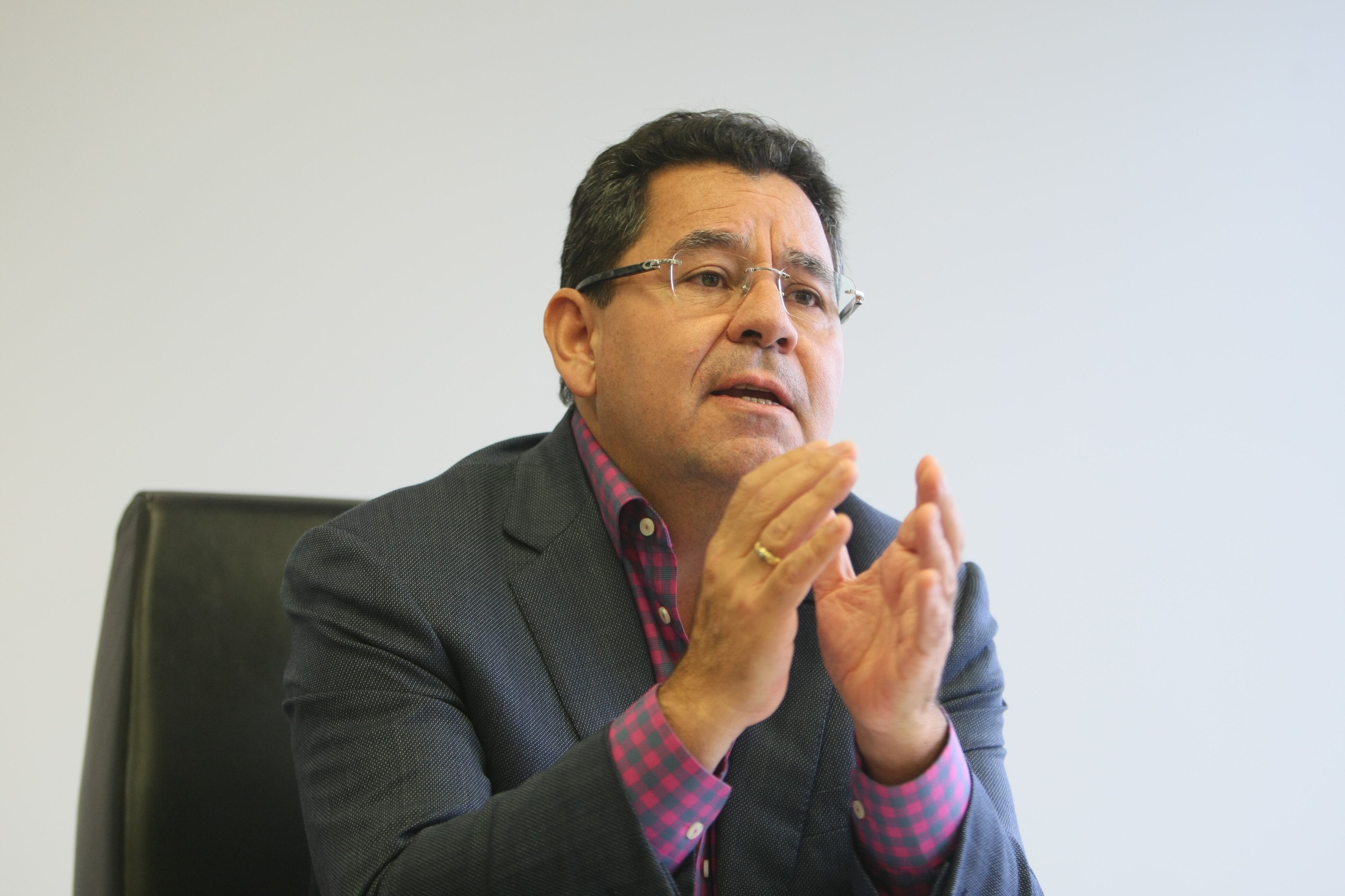 Carlos Añaños renuncia a Perú Moderno tras diferencias con la dirigencia del partido. FOTO: FRANZ KRAJNIK / EL COMERCIO