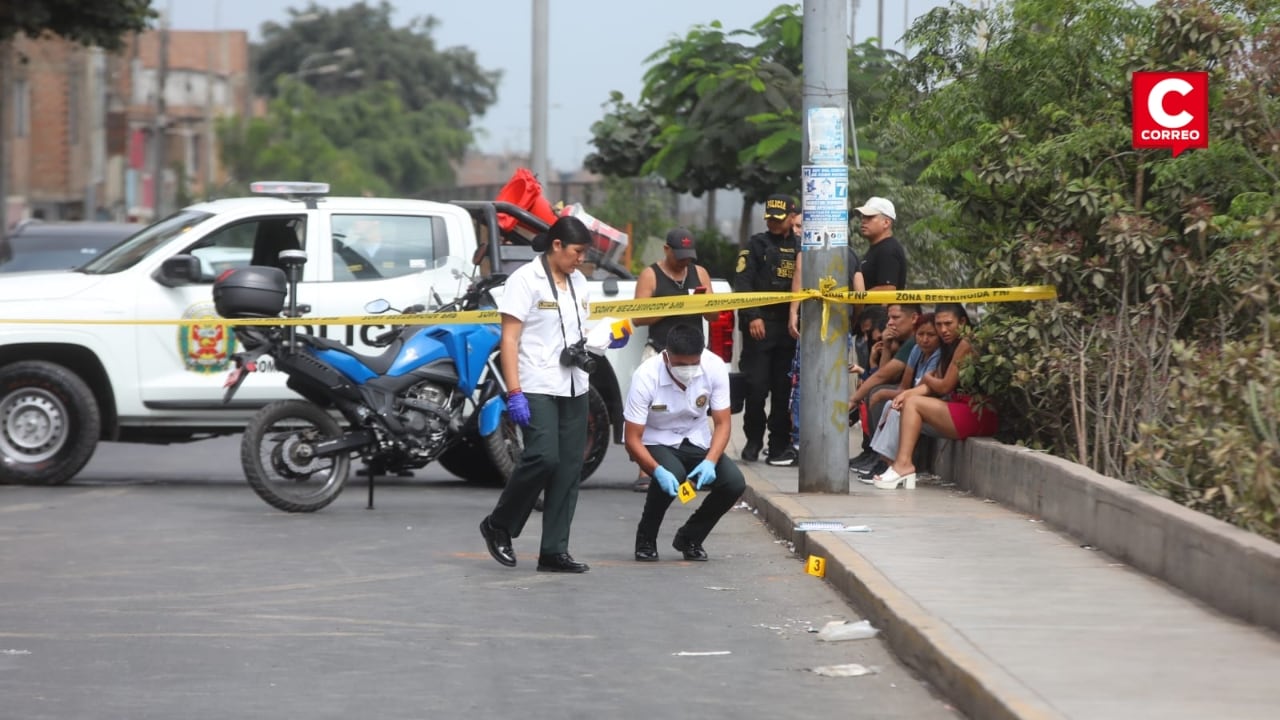 Cercado de Lima: asesinan a balazos a animador de eventos conocido como “Lamparita” en la avenida Morales Duárez. Fotos: Violeta Ayasta/@photo.gec