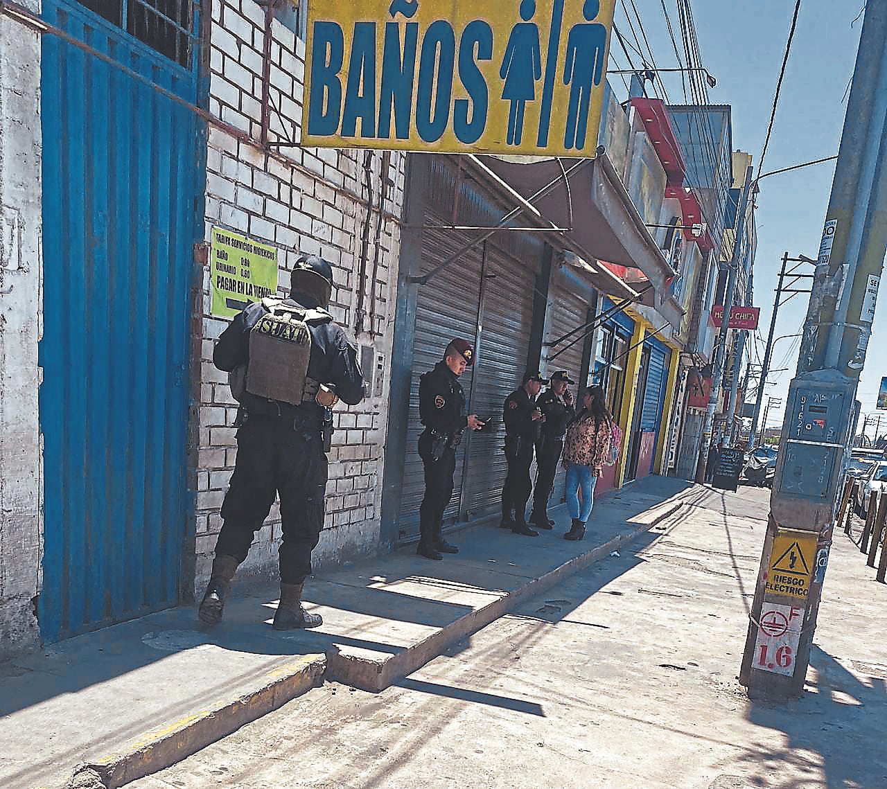 Presencia policial en Avelino Cáceres por inseguridad. Foto: GEC.