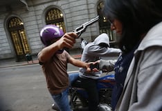 Huancayo: Sujeto en moto amenazan con arma a mujer y se llevan S/50 mil que sacó del banco
