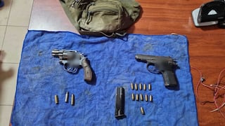 Arequipa: Motociclistas huyen de control policial y abandonan armas de fuego en Urasqui