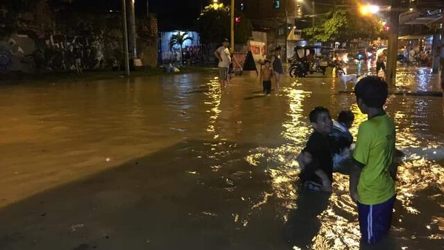 Fuertes lluvias inundaron calles principales de la ciudad de Iquitos (FOTOS)