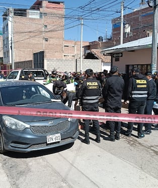 La víctima se encontraba dentro de un vehículo en la intersección de los jirones Atahualpa y Ramón Castilla. La Policía inició una persecución y detuvo a un sospechoso.