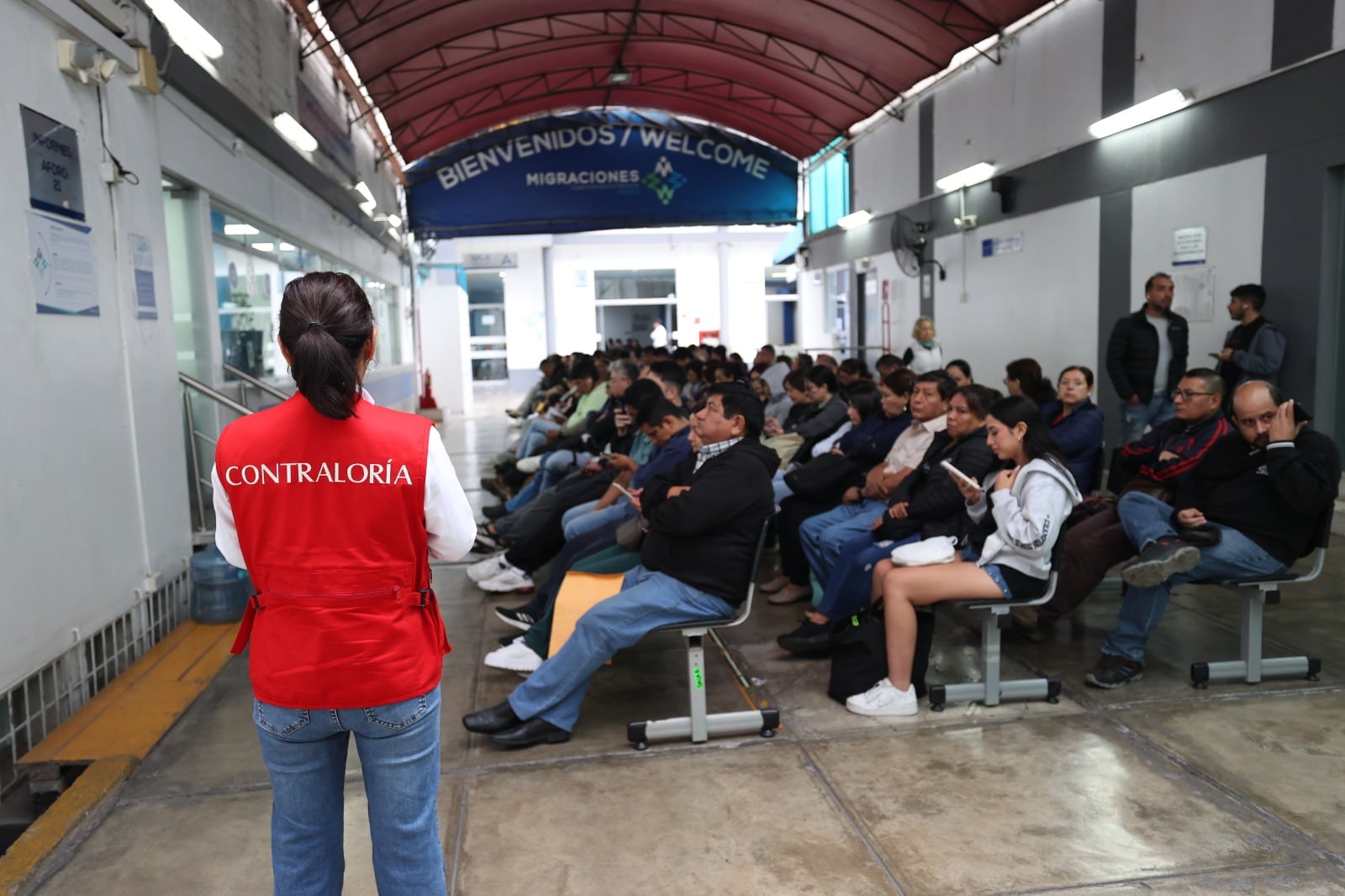 Quienes ingresaron regularmente al país también deben realizar el control migratorio al momento de salir.