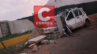 Ica: conductor queda atrapado tras violento choque contra poste en la Panamericana Sur