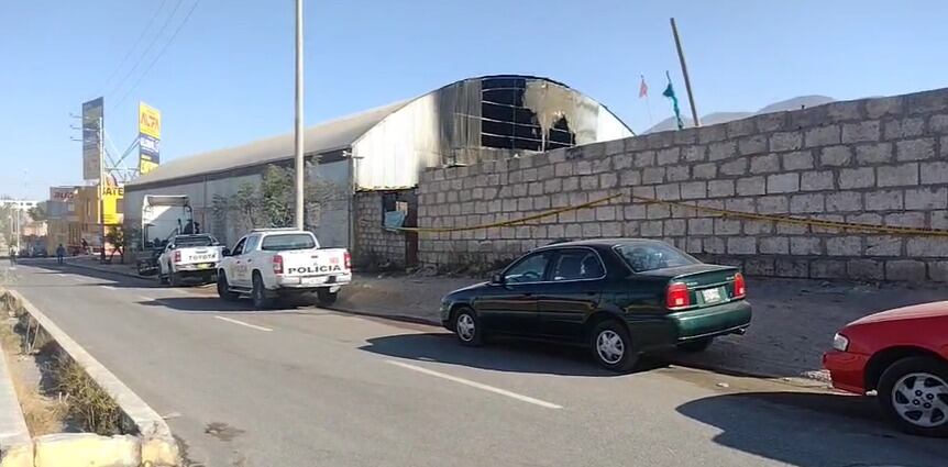 Los propietarios de los vehículos llegaron a la zona (Foto: Captura HBA Noticias)