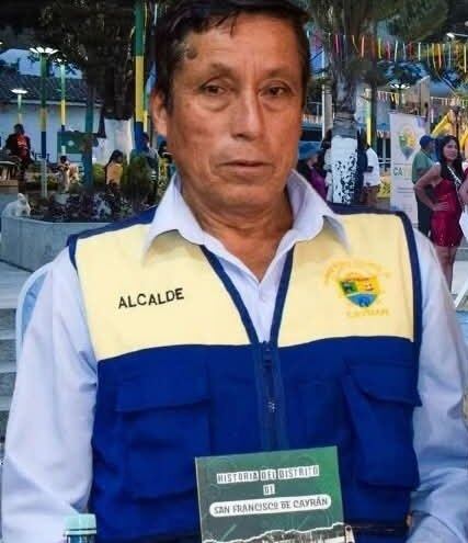 El ánimo de dar trabajo a su familiar pesó más, pero le costó caro