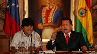 Evo Morales viaja a Venezuela para visitar a Chávez