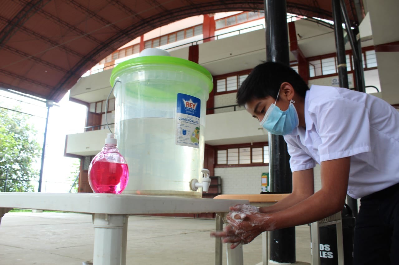 En el marco del Día Mundial de Lavado de Manos y Día Mundial de la Alimentación.